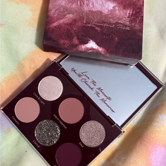 COPY - DOMINIQUE COSMETICS UNCONDITIONAL Eyeshadow Palette BRAND NEW with the B… - Picture 3 of 7